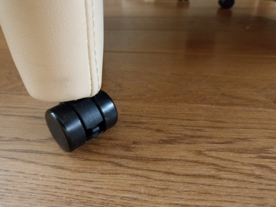 5 sedie da pranzo in pelle su ruote del futuro – De Toekomst, Leather (photo 7 of 9)
