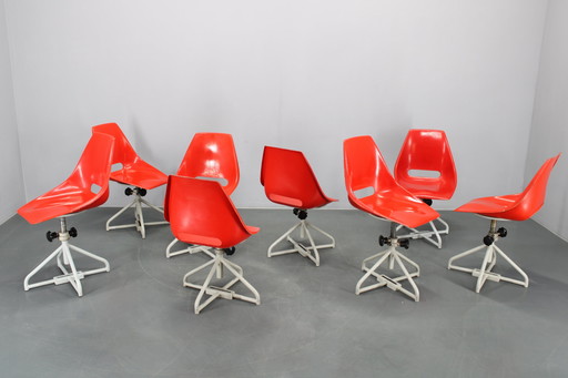 1960s Miroslav Navratil Set of Eight Fiberglass Chairs for Vertex, Czechoslovakia