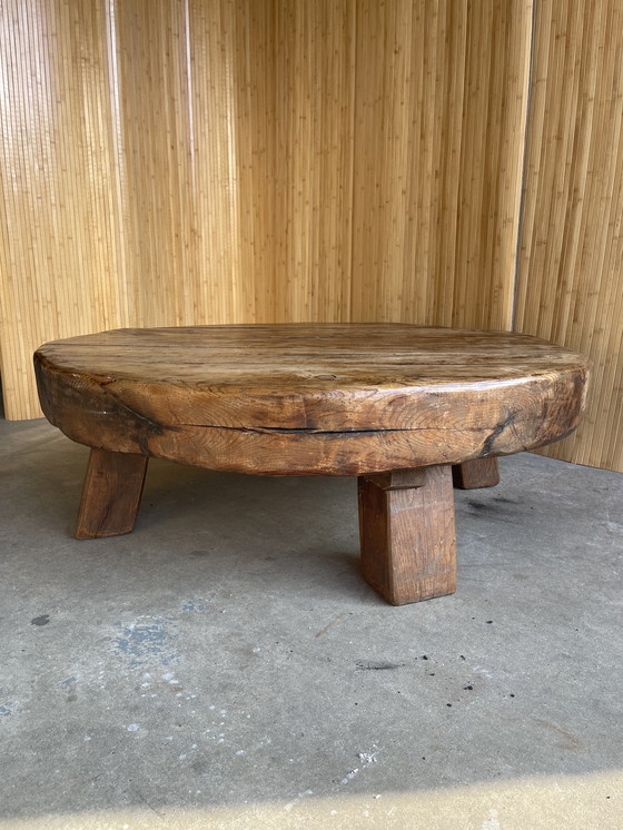 Image 1 of Vintage Massief Eiken Brutalist /Wabi-Sabi Ronde Salontafel