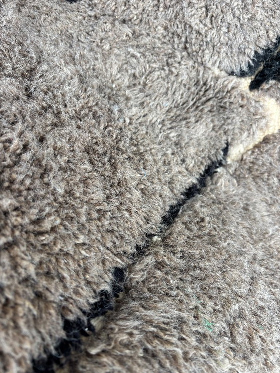 Image 1 of Tapis d'intérieur moderne en laine Mrirt 200x300 cm - Tapis berbère en laine fait main