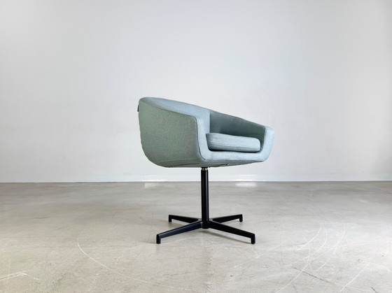 Image 1 of Sillón giratorio Aiko Softline 7x