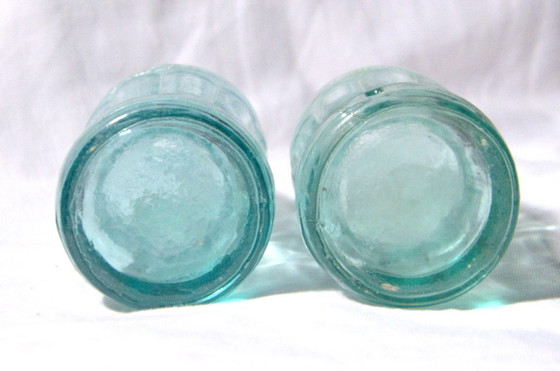 Vintage Coca-Cola Bottles in Ice Blue Glass, Arabic Script, 19cl – Decorative Objects (photo 3 of 5)