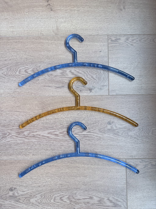 Lot de 2000 cintres à bulles IKEA PS