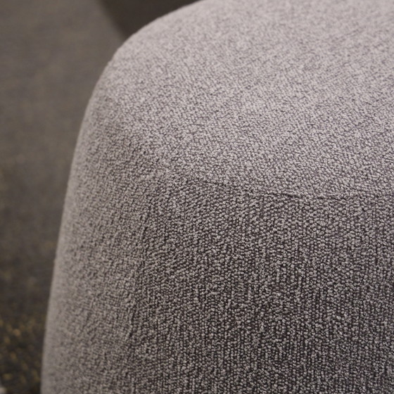 Image 1 of MDF Italia Fuji pouf