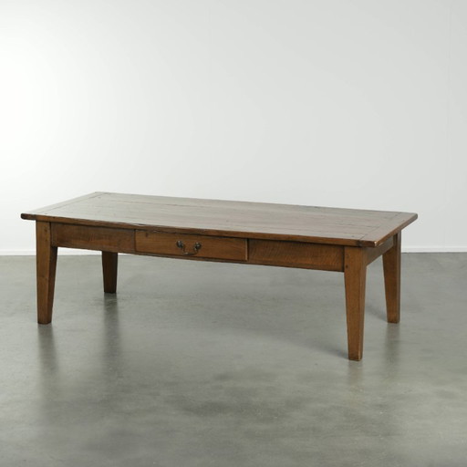 Belle table basse antique d'Europe du Sud, 18ème siècle, bois fruitier, couleurs chaudes, 3 tiroirs