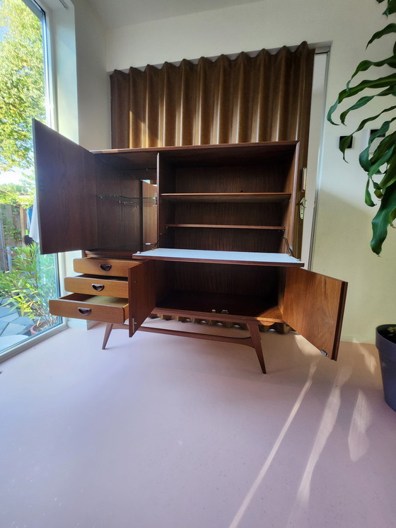 Image 1 of Armoire ancienne