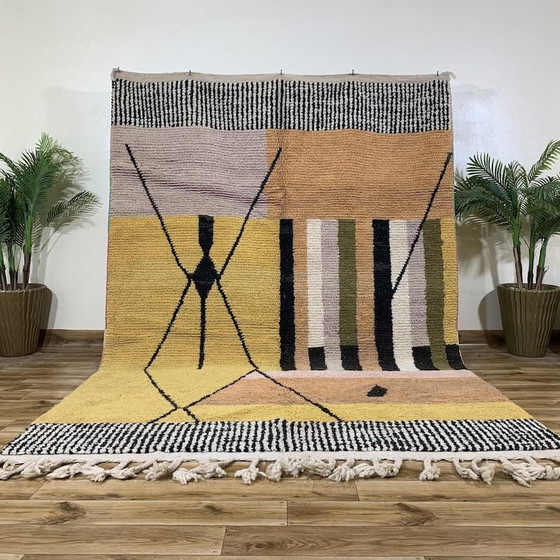 Image 1 of Traditional handmade Berber rug, size 2/3 m