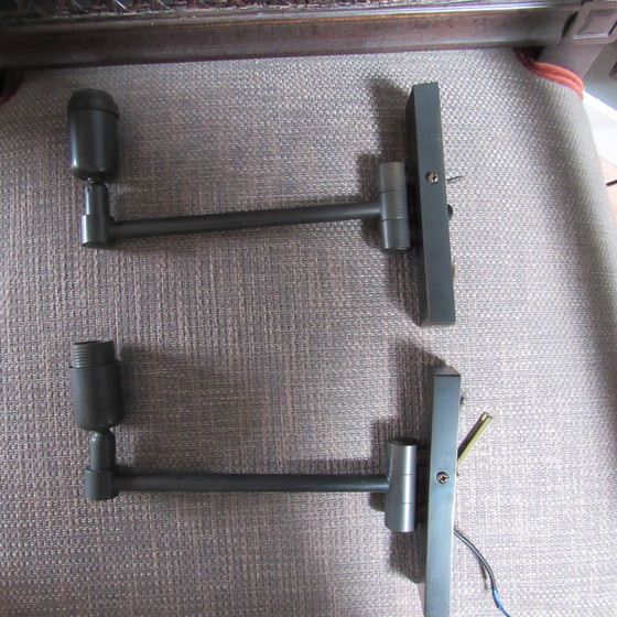 Image 1 of 2 Vollmetall-Gelenkarme mit Gewehrlauf für Wandleuchten