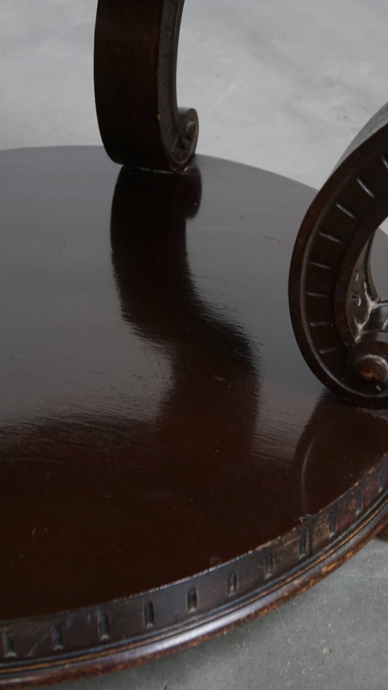 Image 1 of Antiker französischer Beistelltisch aus den frühen 1900er Jahren mit einer Marmorplatte