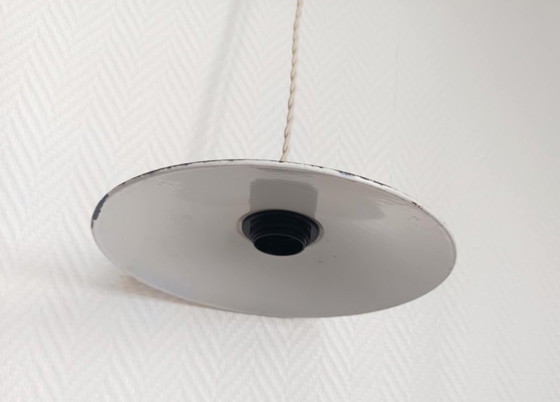 Image 1 of 2x Vintage geëmailleerd metalen industriële hangers