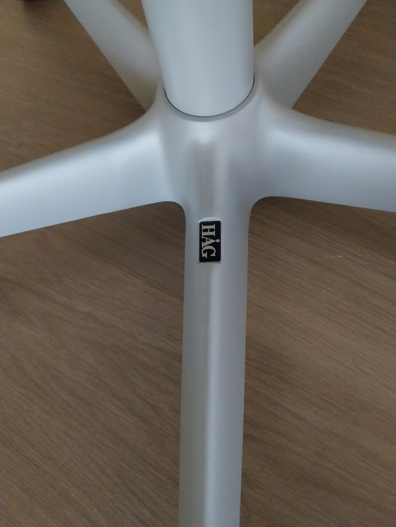 Image 1 of HAG Capisco 8106