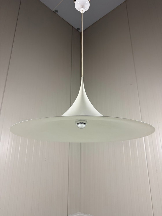 Lámpara semicolgante XXL de Fog & Morup, Dinamarca. – Fog & Mørup, Lámparas colgantes, Aluminium (photo 6 of 12)
