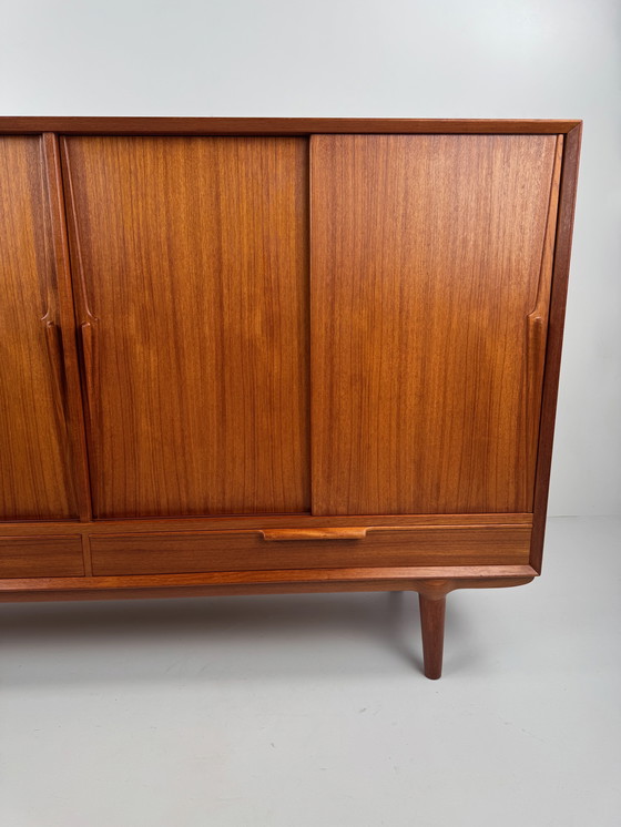 Image 1 of Buffet en teck Omann Jun modèle 13 – Classique danois du milieu du siècle