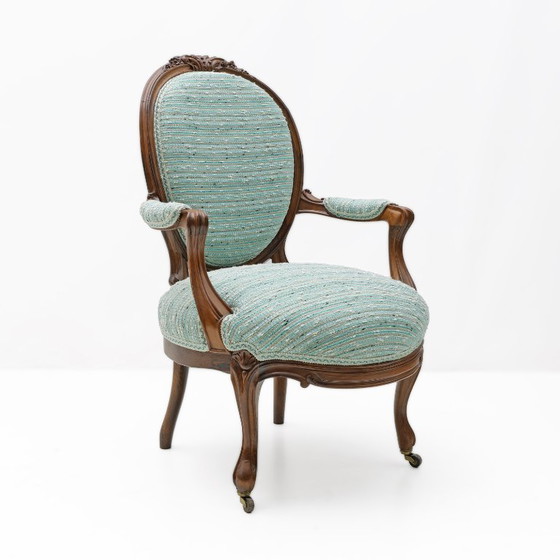 Image 1 of Een paar Franse fauteuils in Louis Philippe-stijl, 19e eeuw.