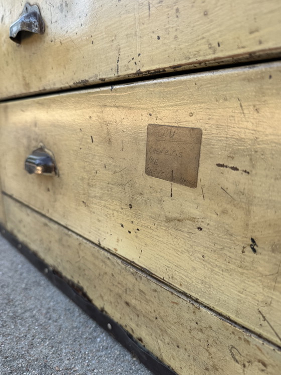 Muebles de taller de hierro y madera de la década de 1940. – Cómodas, Iron, Wood (photo 10 of 15)
