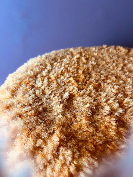 Image 1 of Jaren “60 pluche oker poef