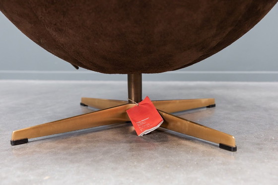 Image 1 of Fauteuil œuf édition anniversaire