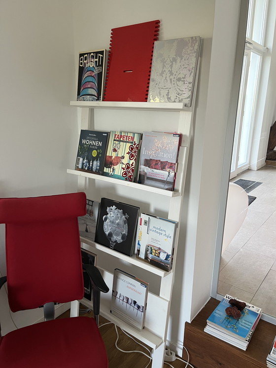 Image 1 of Estantería blanca (madera maciza)