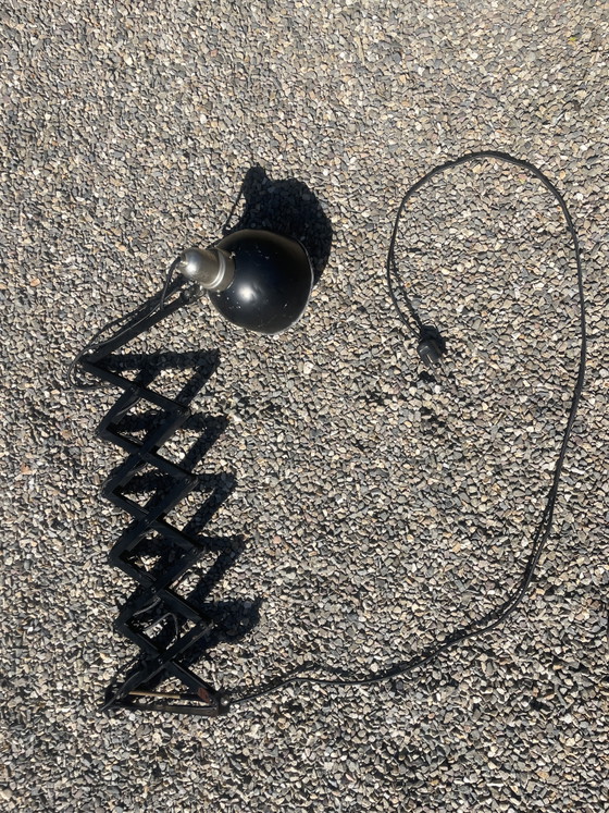 Image 1 of Vintage schaarlamp. Jaren 50 industrieel design wandlamp