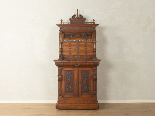 Gabinete dental antiguo, circa 1880-1900, Neorrenacimiento