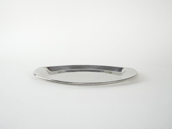 Image 1 of Ovales Metalltablett, italienisches Design, 1980er Jahre, hergestellt in Italien