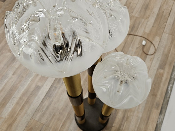 Image 1 of Lámpara de pie de cristal de Murano de mediados de siglo en madera y metal con tres puntos de luz, década de 1970