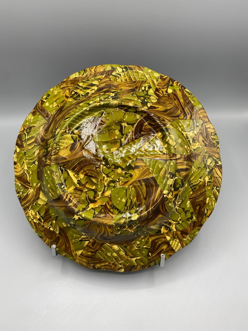 Piatto decorativo realizzato a mano, composizione astratta in marmo verde oliva. – decoratieve objecten (photo 2 of 3)