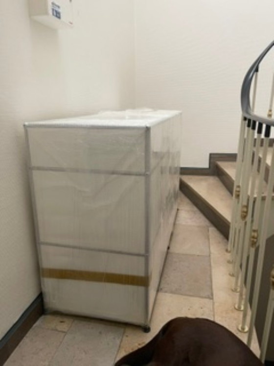 Image 1 of USM Haller dressoir in puur wit | Nieuw gekocht in 2024 | Originele factuur beschikbaar