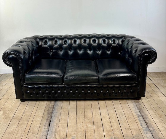 Image 1 of Divano Chesterfield vintage anni '80 in pelle nera