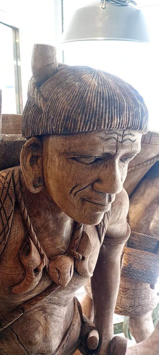 Image 1 of Zwei aus Holz geschnitzte Jäger