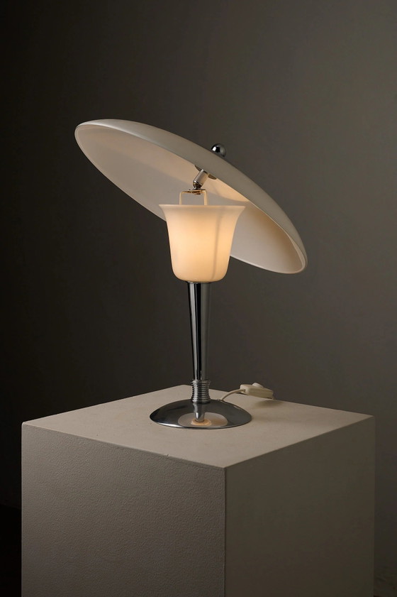 Art Deco Glass Mushroom Table Lamp (photo 2 of 11)