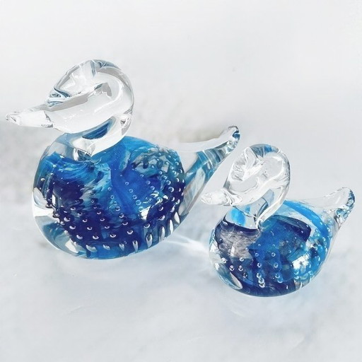 Vintage Mid-Century FM Konstglas Ronneby Figuras de pato de vidrio Set Birds 1970s – decoratieve objecten
