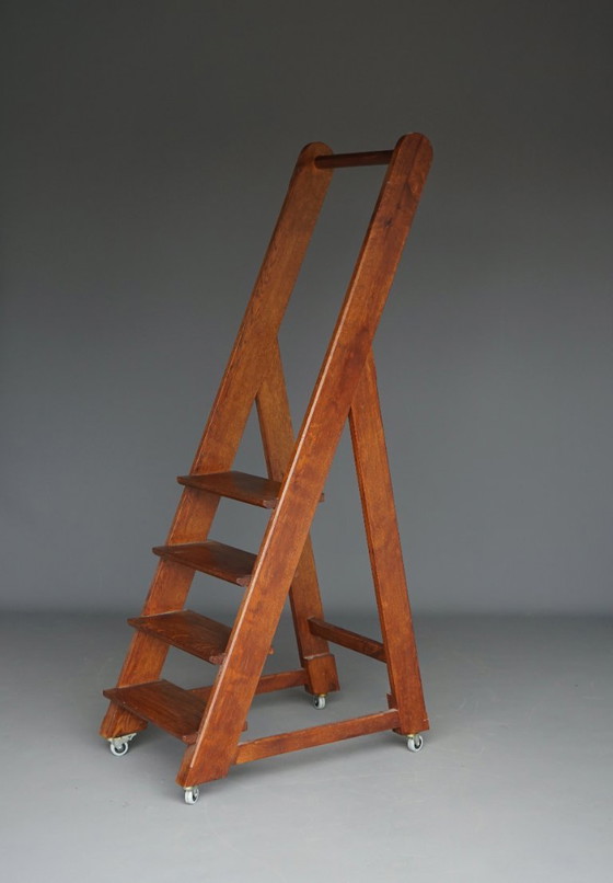 Scaletta da biblioteca vintage in rovere del XX secolo – Oggetti decorativi, Wood (photo 17 of 17)