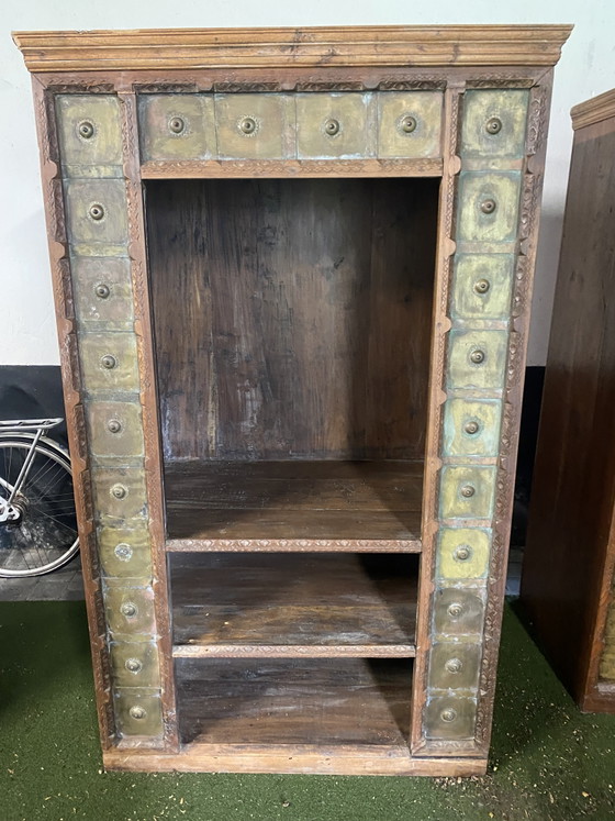 Mobile in Legno Unico con Dettagli in Ottone – Librerie, Wood, Brass (photo 5 of 5)