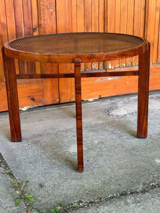 Vintage Art Deco Round Side Table with Cane Top and Walnut Wooden Frame, 1930s (photo 2 of 5)