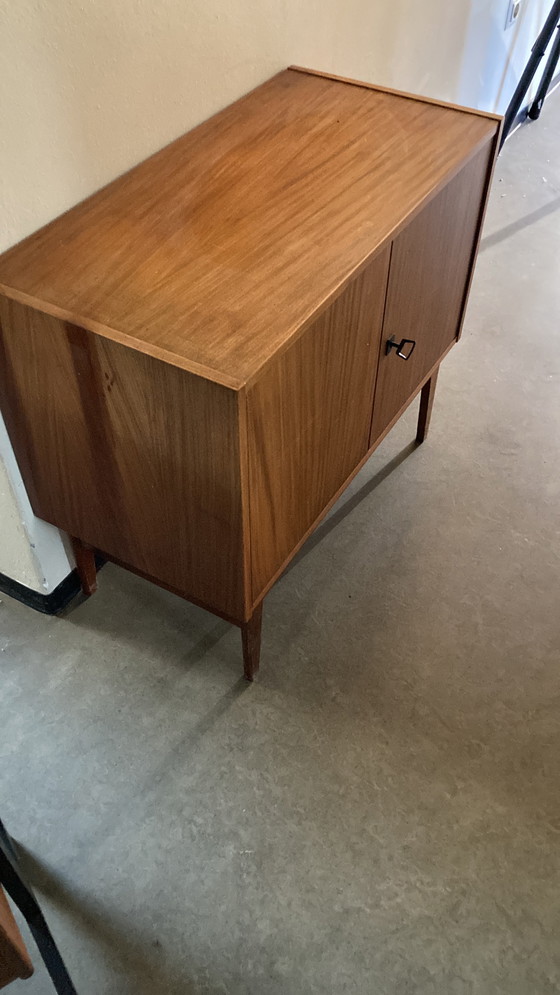 Image 1 of Dressoir kastje vintage in teak fineer jaren 50-60