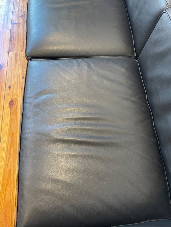 Image 1 of Divano LC3 Cassina – pelle nera – Le Corbusier / Perriand – 3 posti