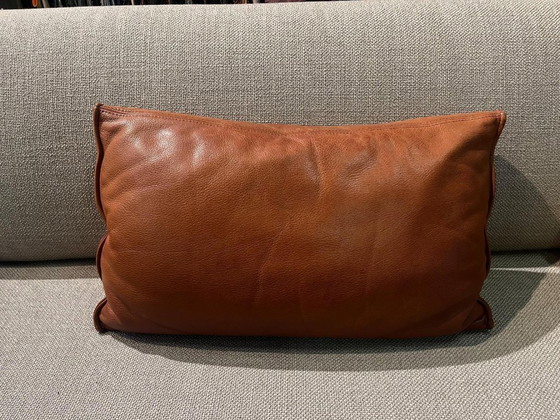 Image 1 of Design en cuir comme neuf, coussins en stock