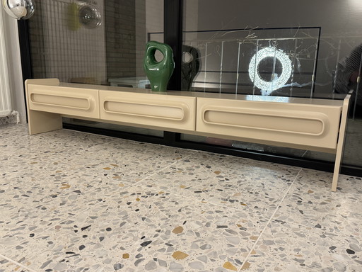 HK LIVING furniture Space