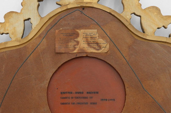 Image 1 of Belgische barokke vergulde spiegel in Lodewijk XV-stijl met label "Knitter-Duro Brevete", jaren 50