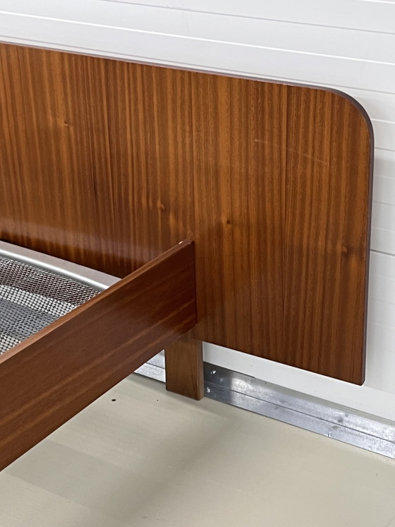 Image 1 of Cama / cuna de madera de época