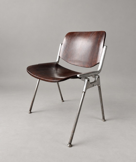 Vintage Castelli DSC 106 Chair — Giancarlo Piretti – Anonima Castelli, Eetkamerstoelen, Aluminium, Metal (photo 9 of 15)