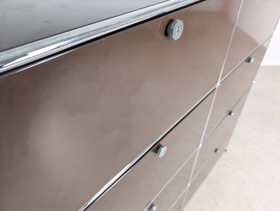 Image 1 of Cassettiera con scaffale vintage marrone USM Haller originale 2x4