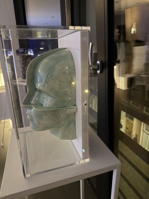 Opera di Guido van Ophoven – beeldhouwkunst, Ceramic, Plexiglass (photo 2 of 5)