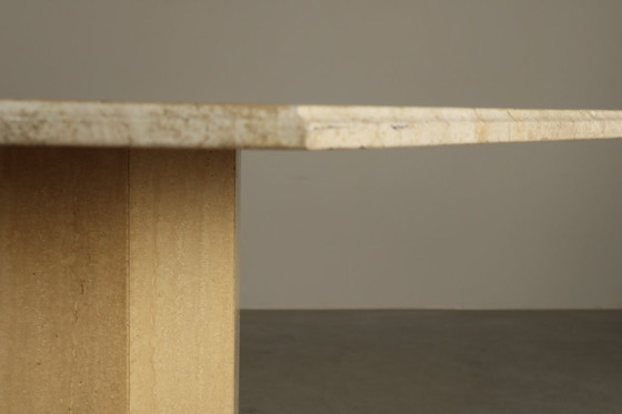 Image 1 of Tavolo da pranzo ottagonale in travertino, Italia anni '70