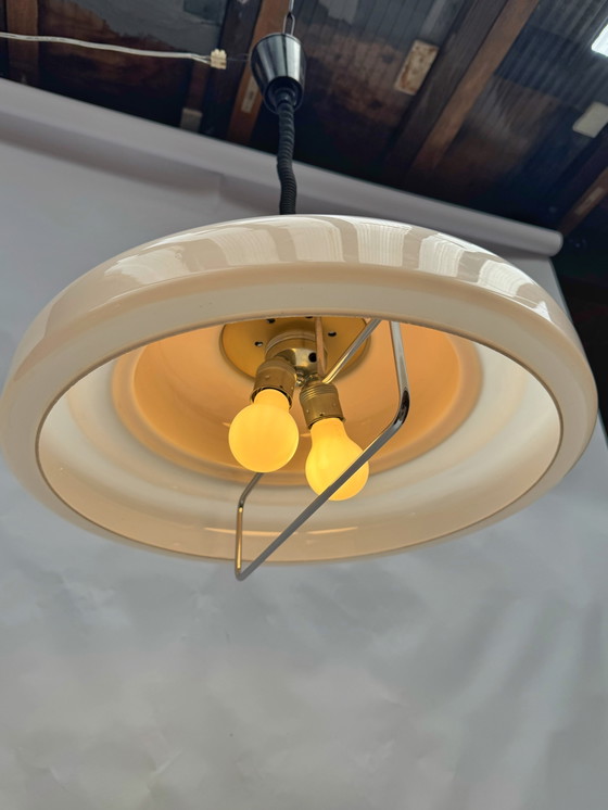 Image 1 of Vintage, imposante hanglamp in oranje en wit, geïnspireerd op het ruimtetijdperk | Verstelbaar Belgisch design, jaren 70