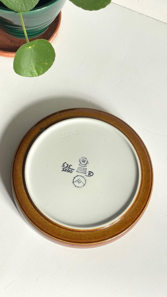 Image 1 of Vassoio portaoggetti in ceramica vintage Royal Copenhagen