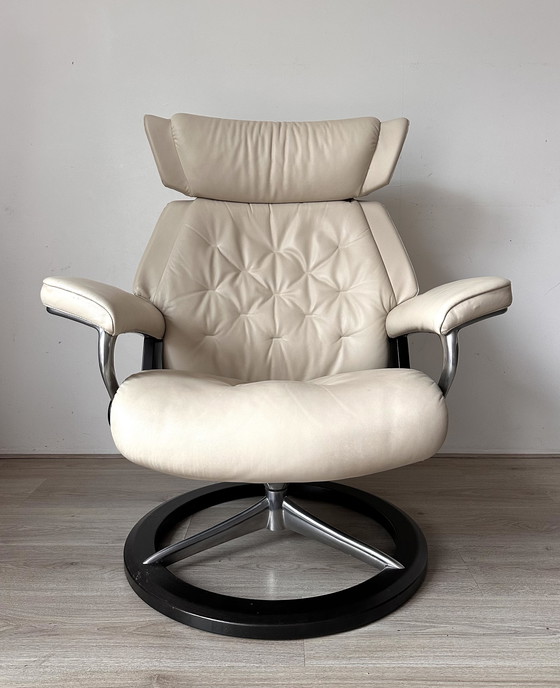 Image 1 of Stressless Skyline avec pot