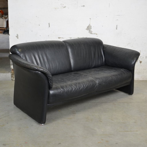 Divano in pelle a 2 posti
