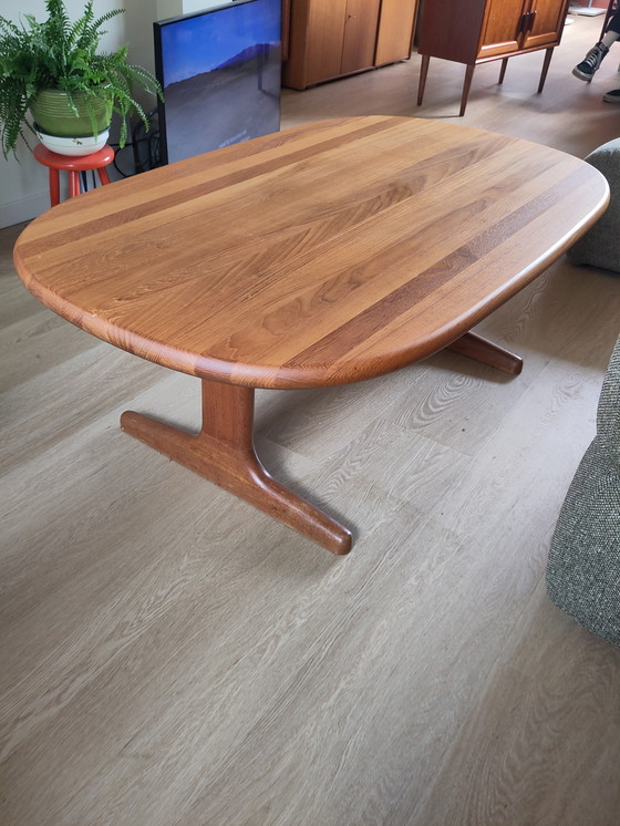 Image 1 of Glostrup - Couchtisch - Massives Tropenholz